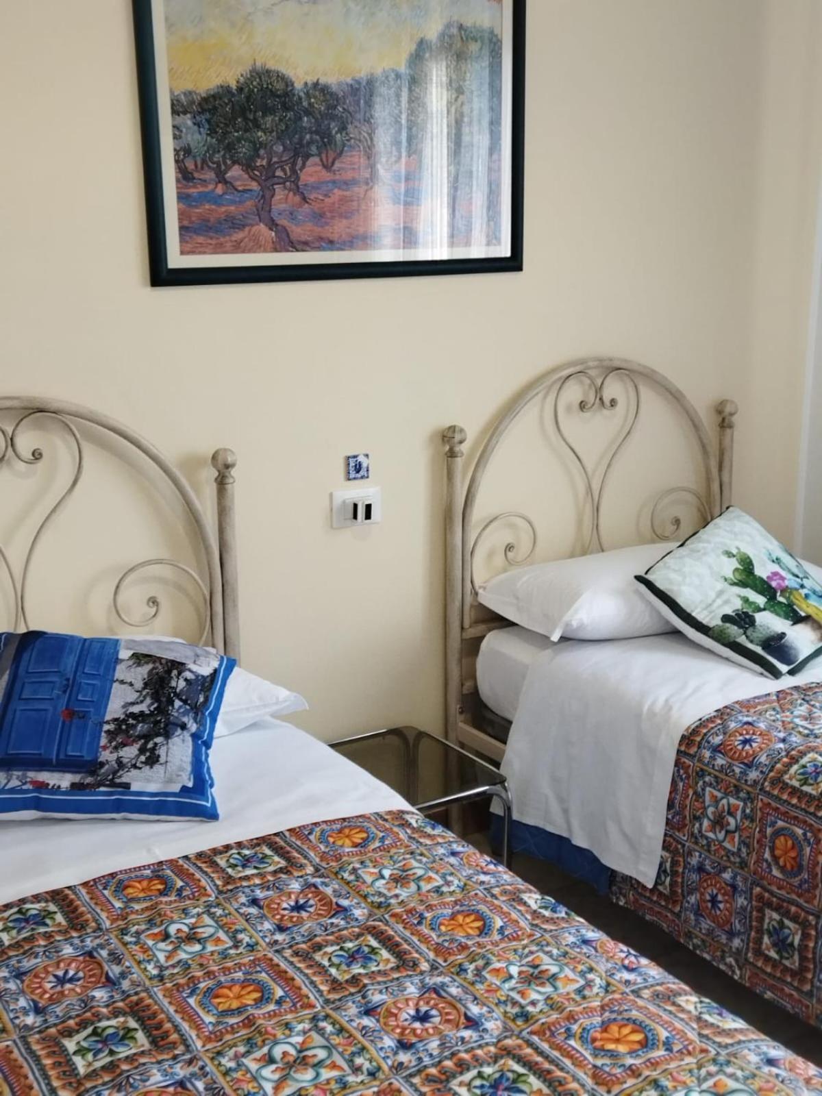 A Due Passi Dal Molino Apartment Valderice Exterior photo