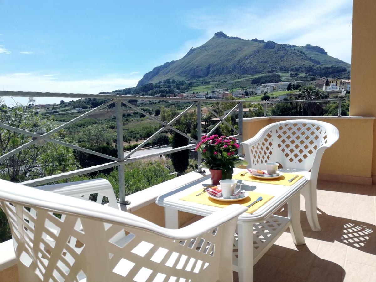 A Due Passi Dal Molino Apartment Valderice Exterior photo